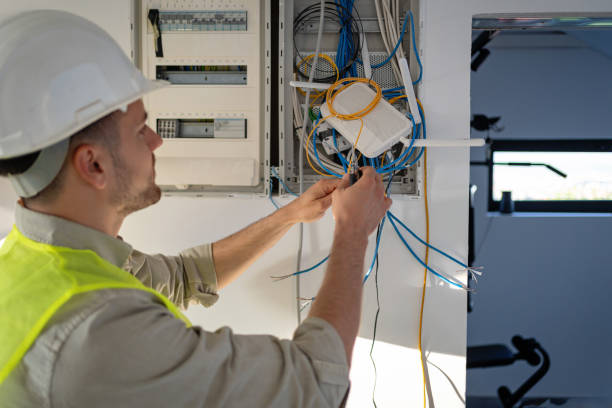Best Affordable Emergency Electrician  in Jan Phyl Village, FL